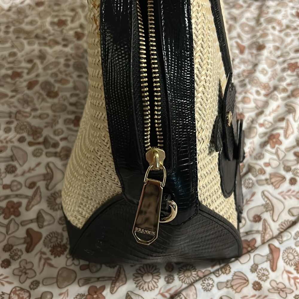 Brahmin Black and Cream Floral Shoulder Bag - Picture 4 of 8
